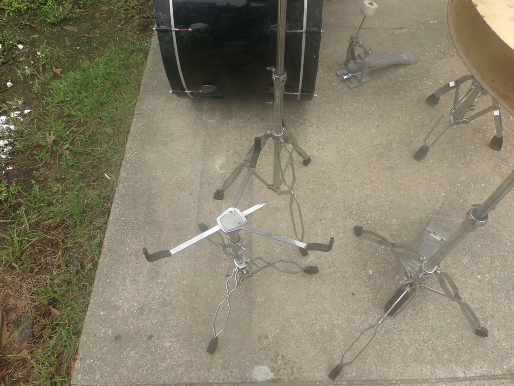 Astro Floor Drum Set RARE! PICK UP ONLY