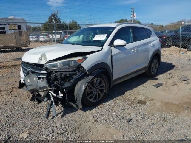 TUCSON 2017 Glove Box 4965513