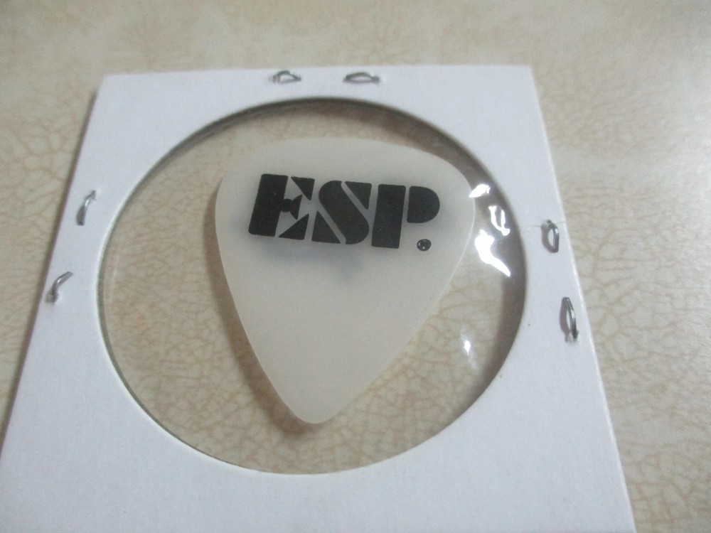 GEORGE LYNCH (DOKKEN/LYNCH MOB) AUTHENTIC ESP GUITAR PICK