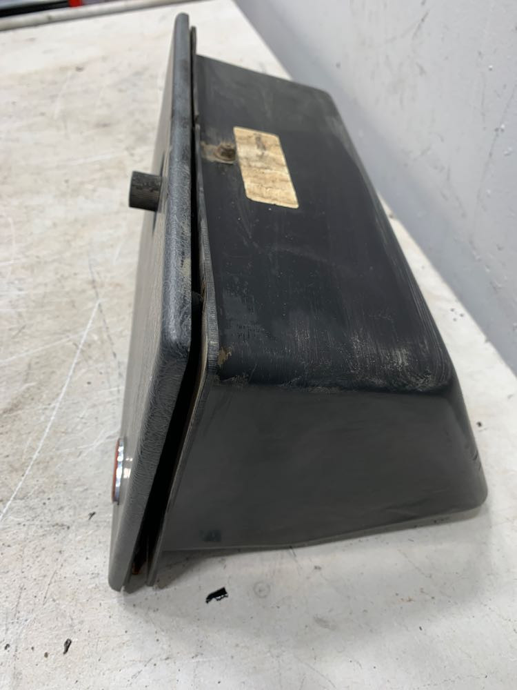 1994 Peterbilt 357 Dash & Interior Parts (719-10180)