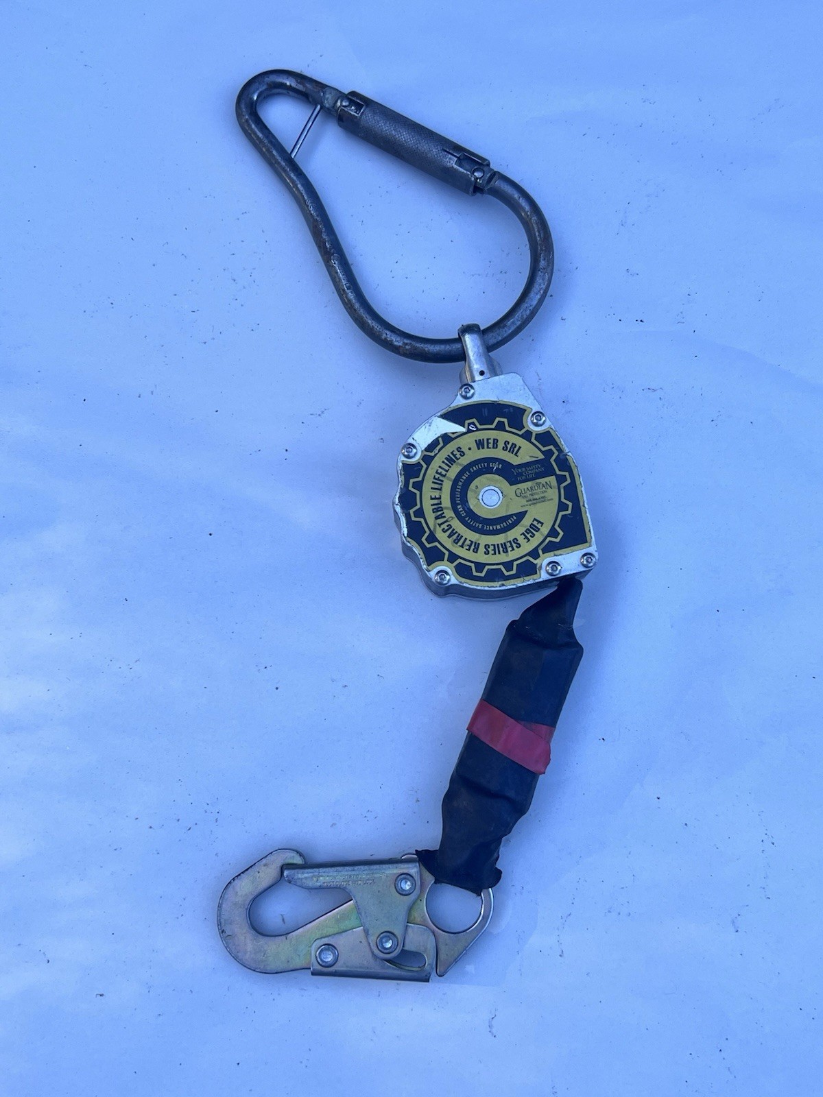 Guardian Fall Protection 11' Halo Web SRL 10900 & Carabiner Swivel Top Snap Hook