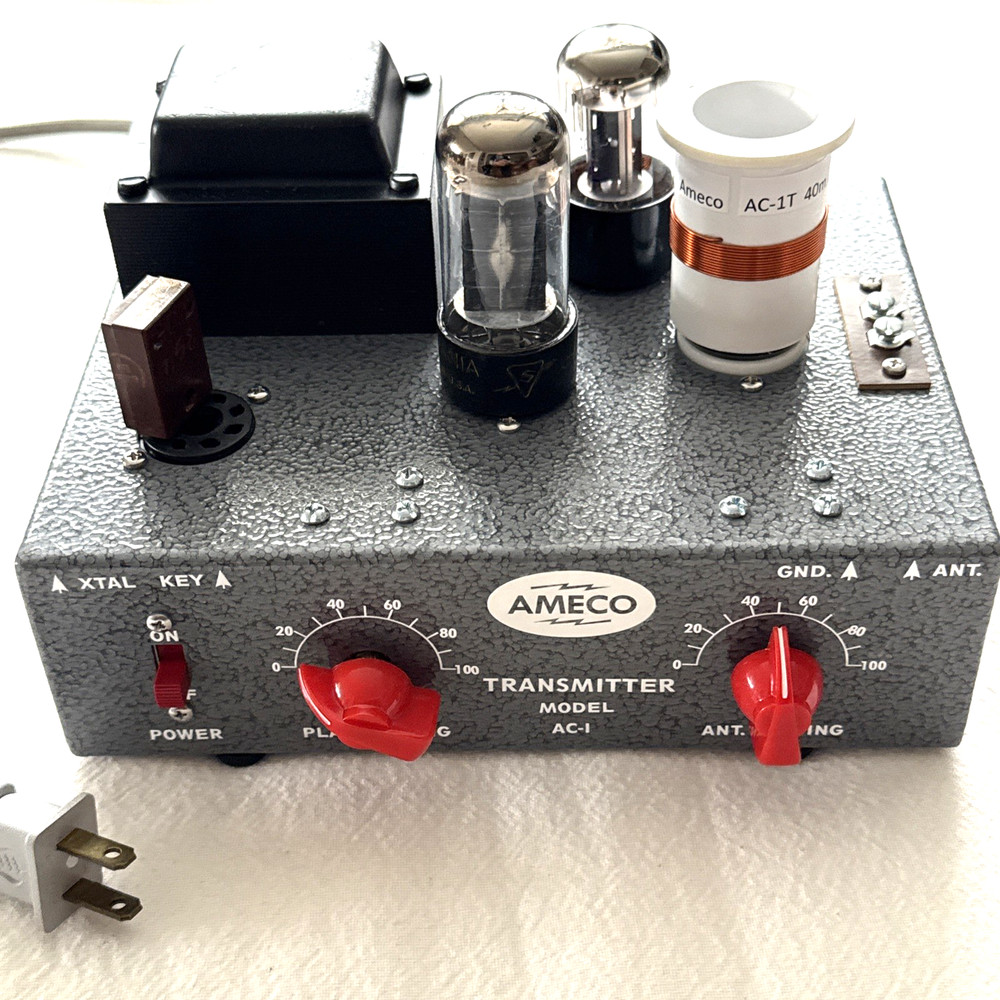 AMECO®  AC-1  CW transmitter-FINISHED REPLICA  for 40m RED Knobs