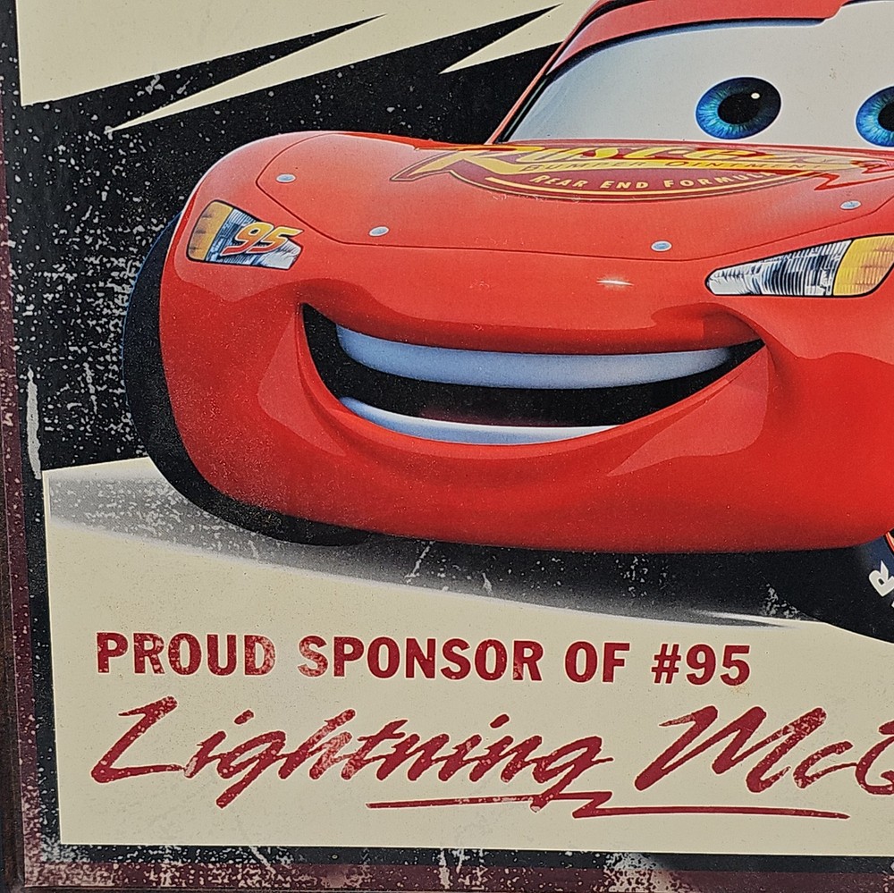 Rust-eze lightning mcqueen Tin,Disney Pixar, Great Condition AAA+
