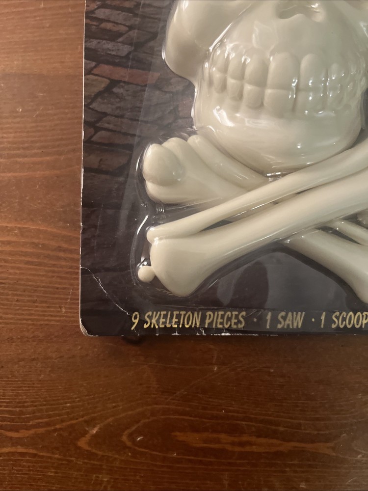 Skeleton Pumpkin Masters Funny Bones With Rib Cage Pattern 9 Piece Carving Kit