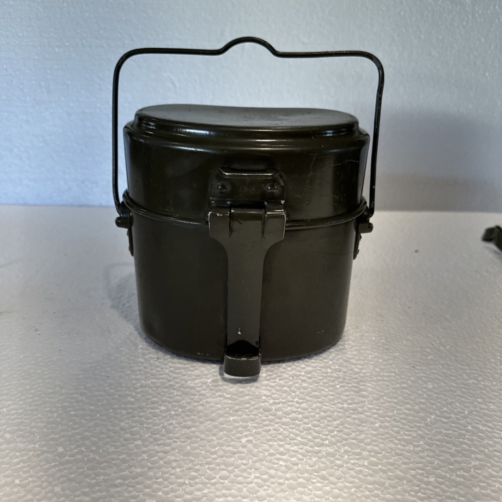 Austrian mess kit camping post World War very fine condition German reenactment