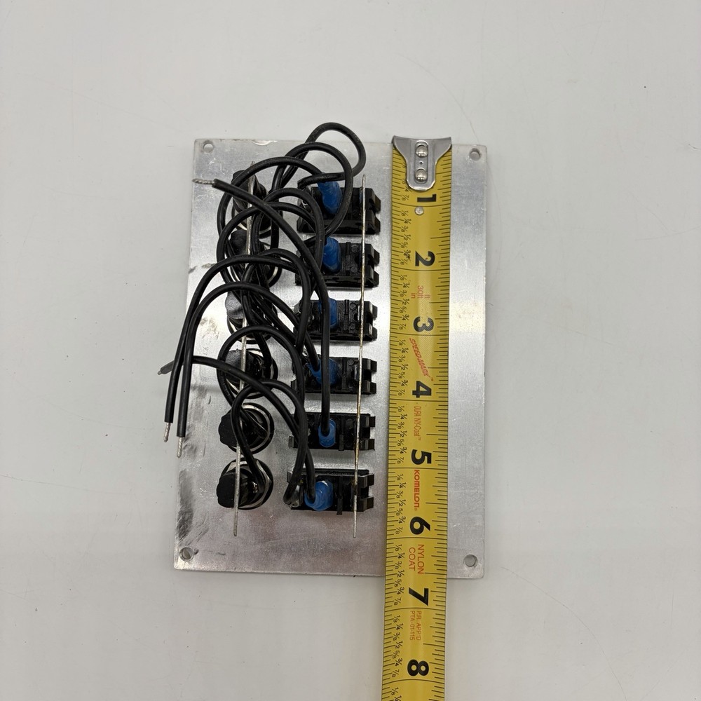 WHITECAP 6 GANG ILLUMINATED SWITCH PANEL S-3310 With Instructions Tested & Works