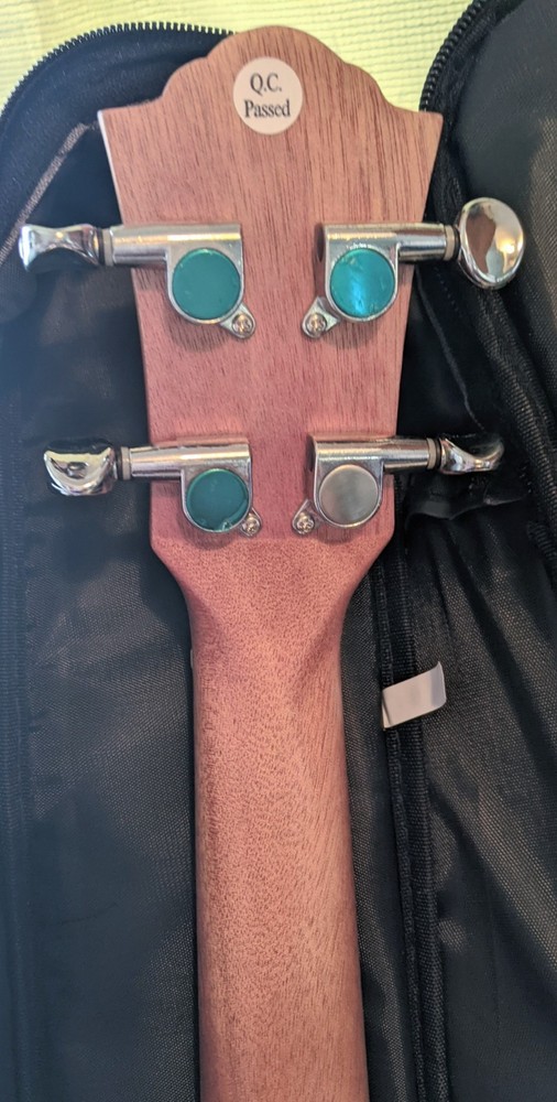 Ranch UK-23 Concert Ukulele with Case