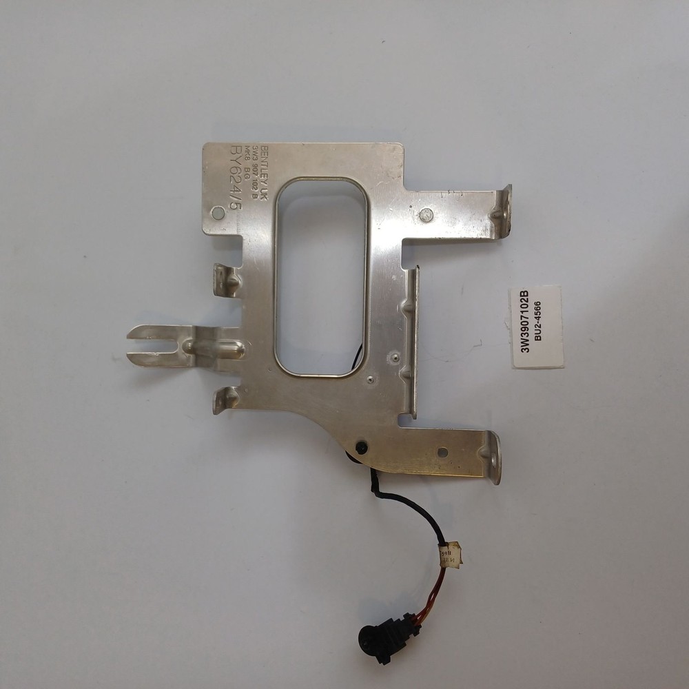 2012-2014 Bentley Continental GT Control Unit Bracket Camera System 3W3907102B