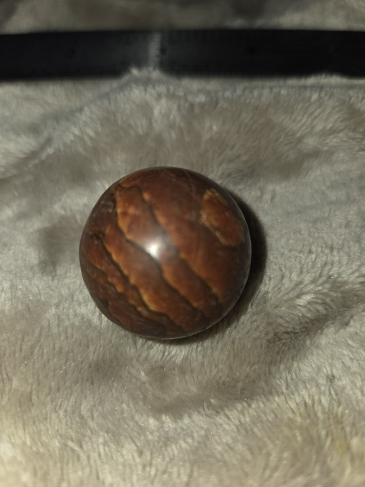 BEAUTIFUL PETRIFIED WOOD SPHERE 35 GRAMS E