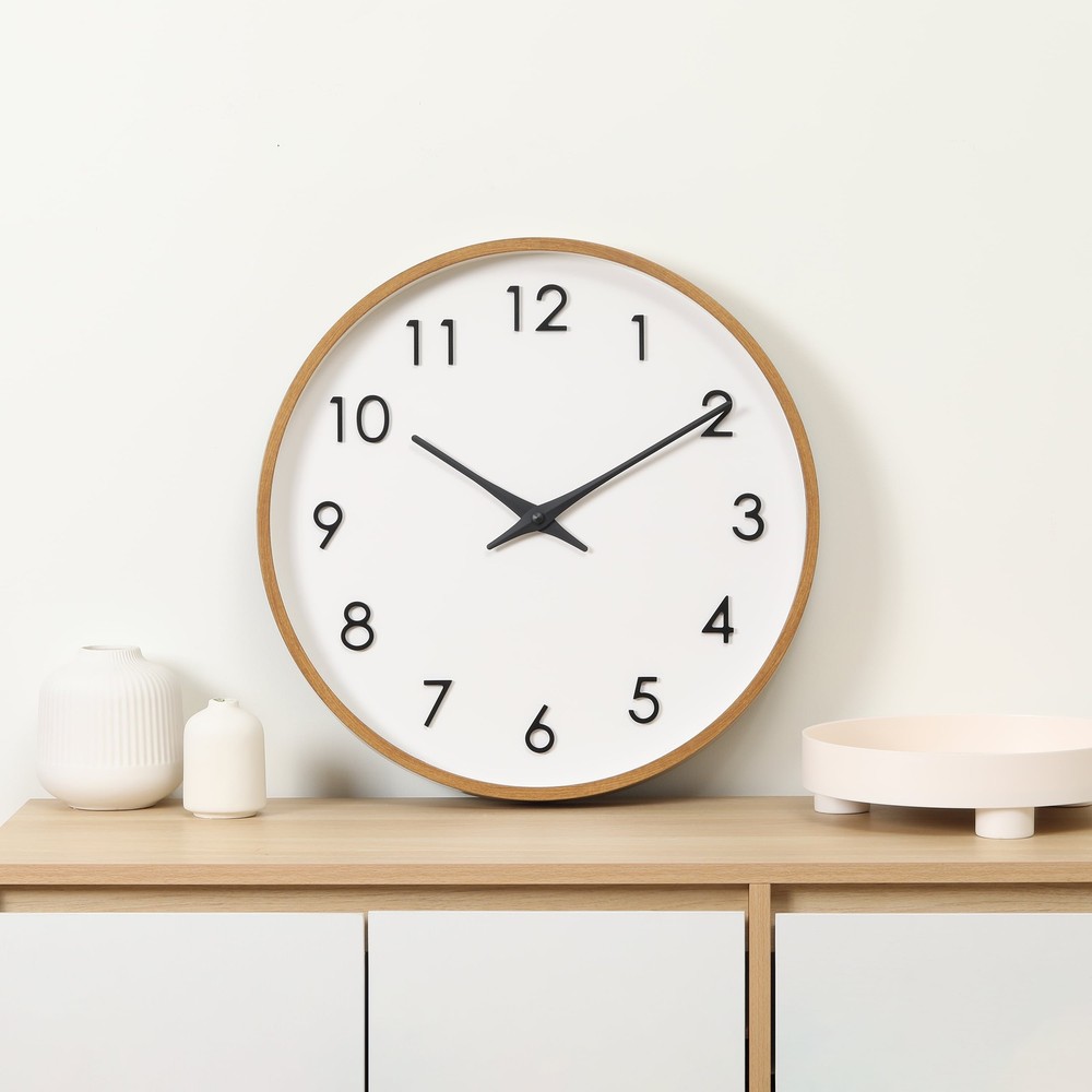 20" Quartz Modern Indoor Wall Clock, Easy Installation