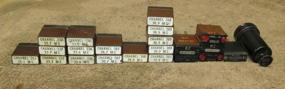 Lot Of 22 Military Ham Transmitter Crystals, Some Duplicates