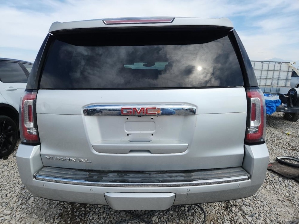 Driver Left Front Spindle/Knuckle Fits 15-20 ESCALADE 2504830