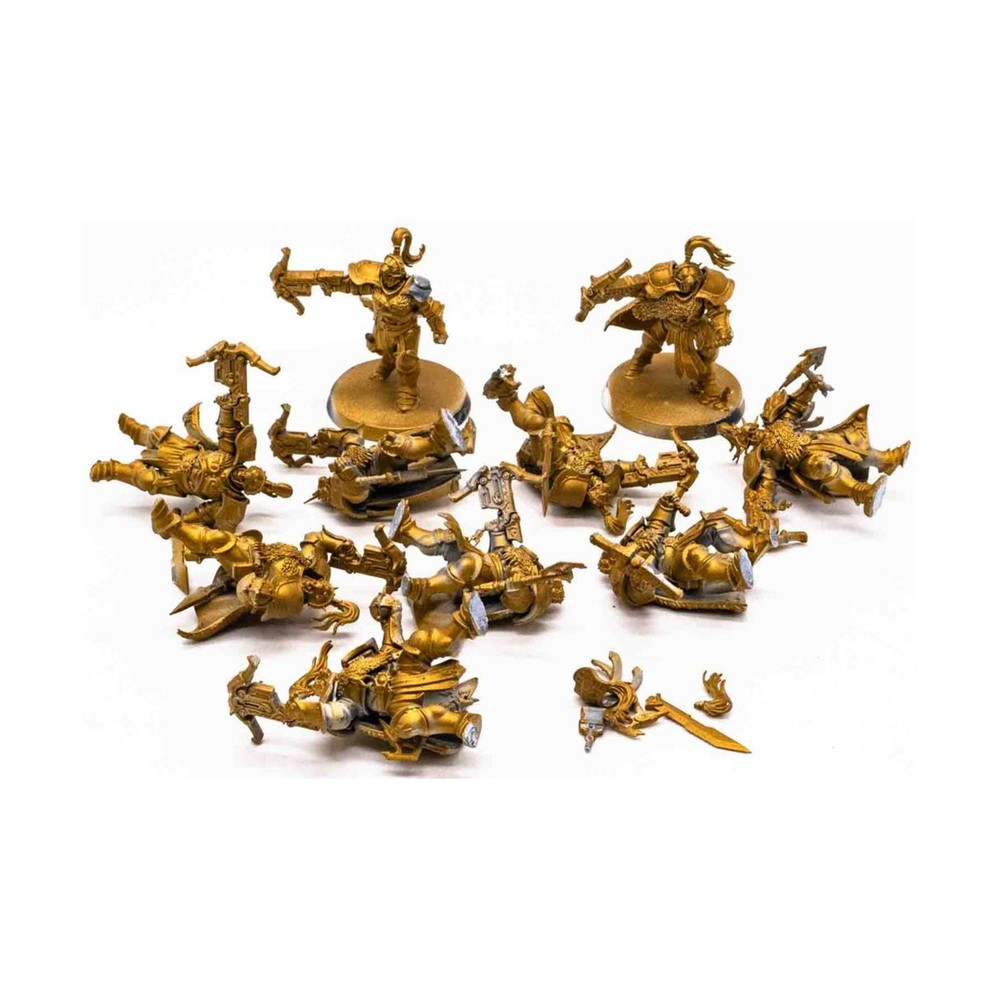 Vanguard Hunters #10 NM