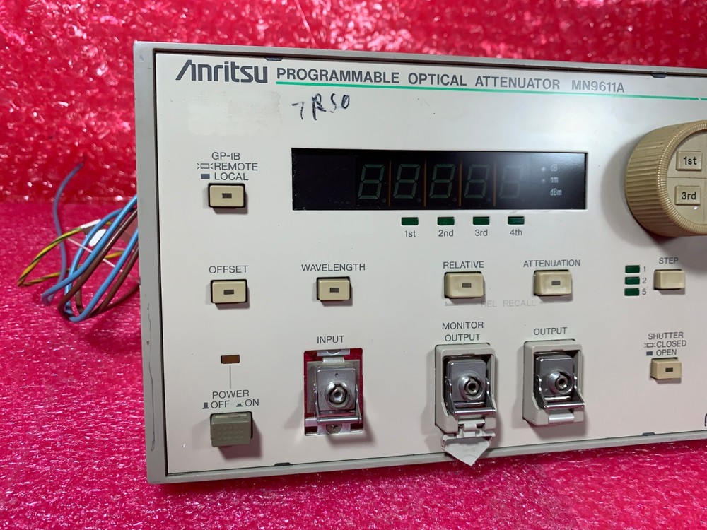 Anritsu PROGRAMMABLE OPTICAL ATTENUTOR MN9611A Panel + board only W32U7727 X2