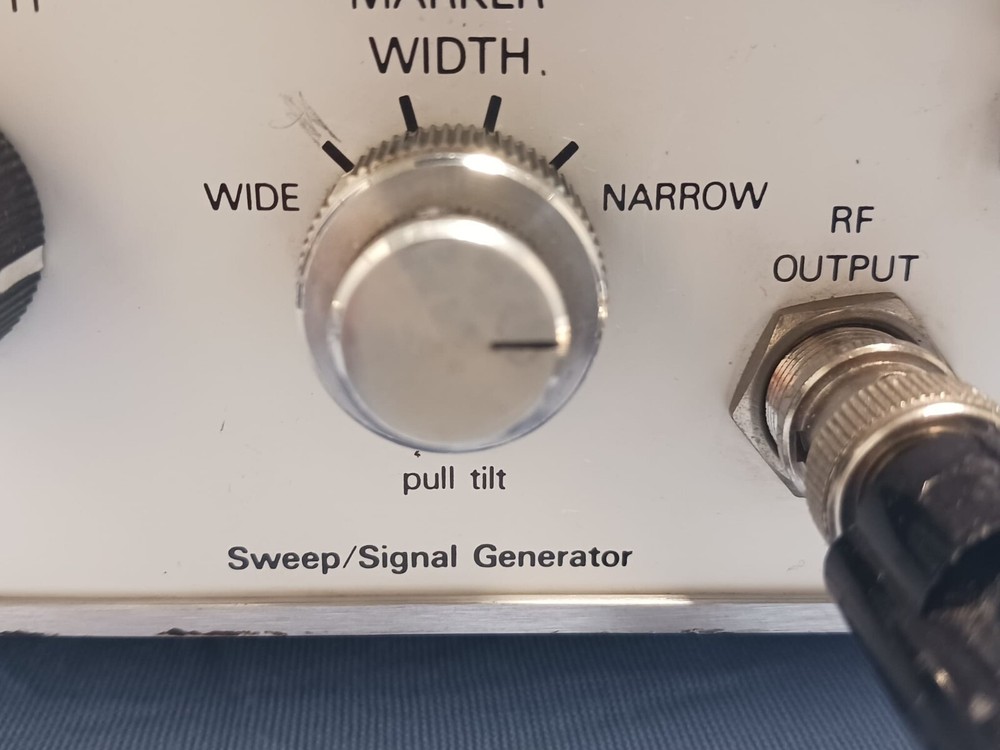 Wavetek Sweep/Signal Generator Model 1001A