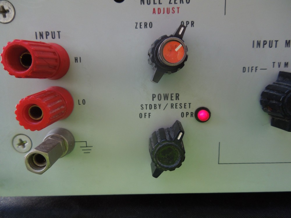 Fluke 335D DC Voltage Standard