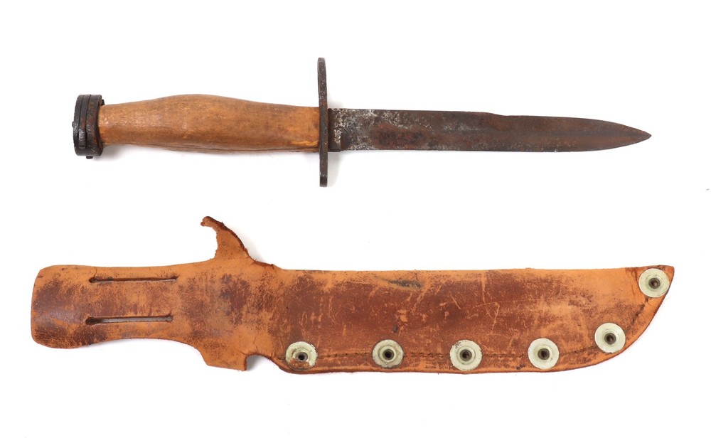 USN WW2 Bayonet w/ Sheath