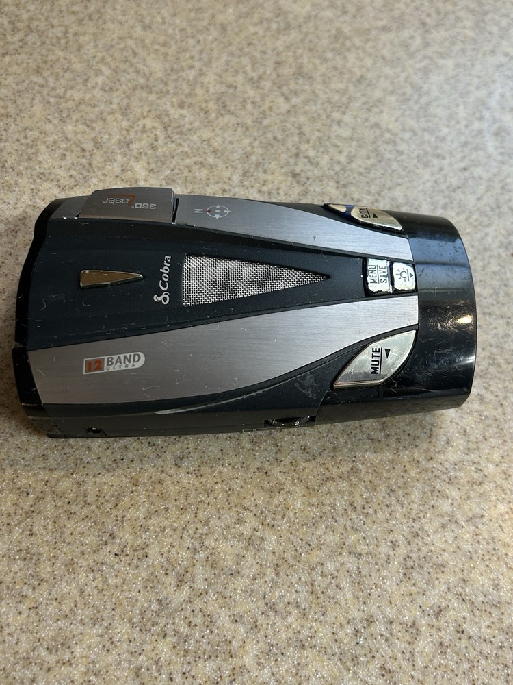 Cobra XRS - 9930 Radar Detector Display Does Not Work