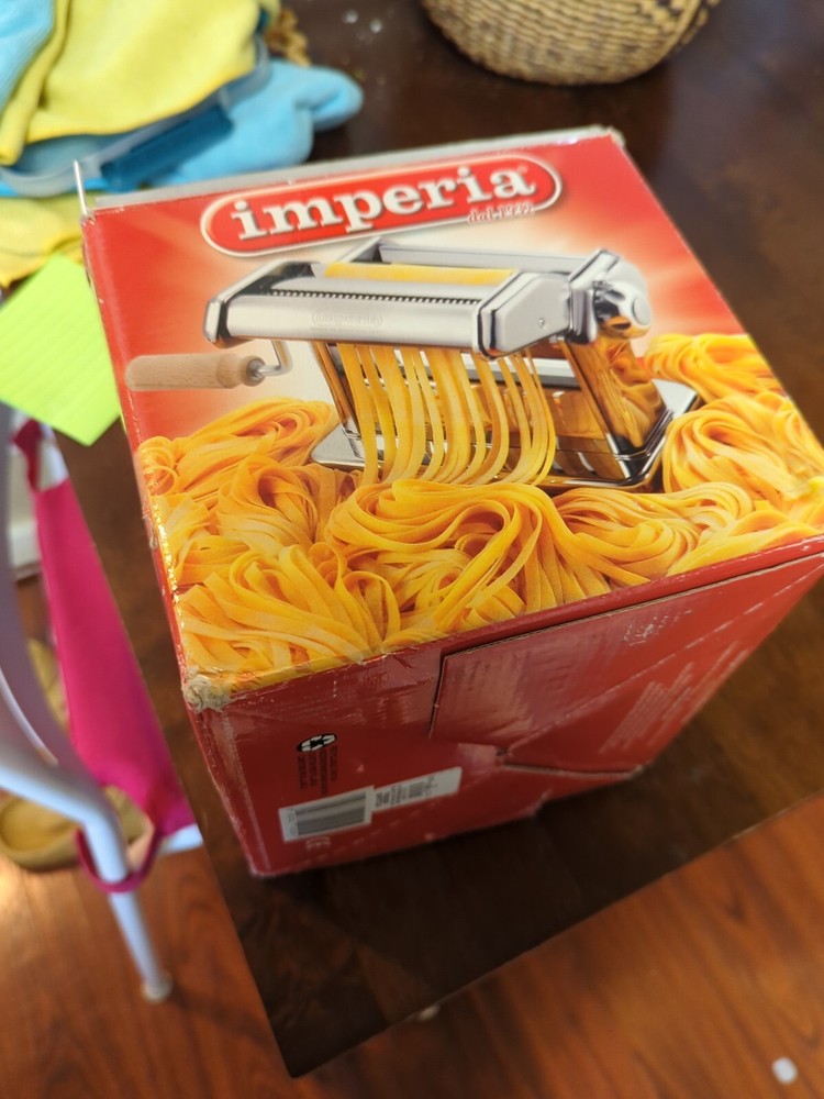 IMPERIA dal 1932 PASTA MAKING PRESS MACHINE. Never Used