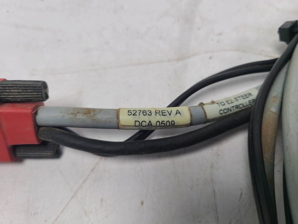 Trimble_52763_EZ Guide Plus Data power cable_EZ Steer - Battery terminals