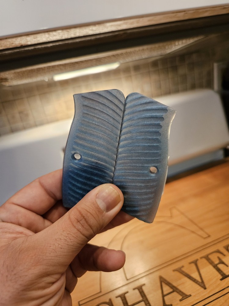 CCM 86 Frame Grip Panels