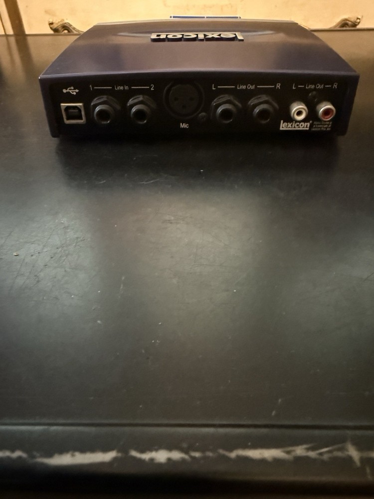 Lexicon Alpha LEXALPHAV Desktop Recording Studio Bundle /w Cables and Software