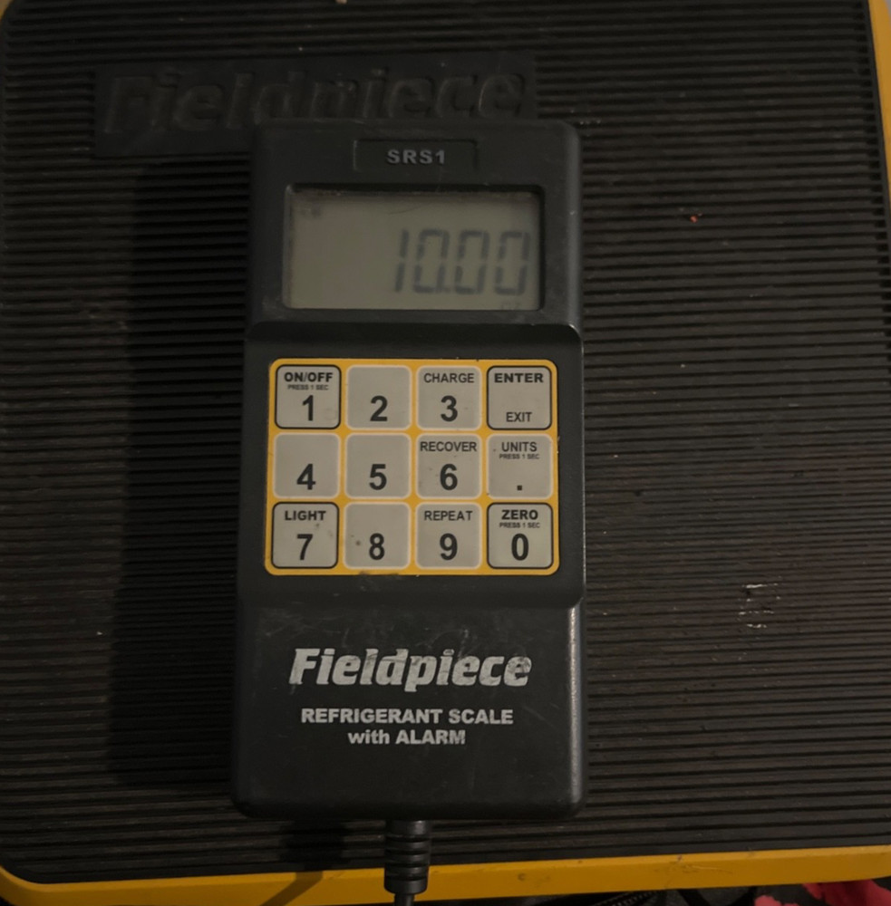 Refrigerant Scale SRS2 Fieldpiece SCALE Wireless with Remote Used