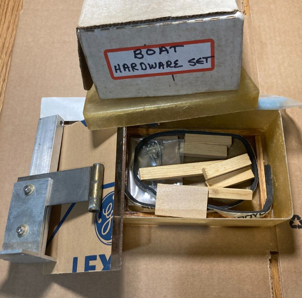 Vintage R/C Boat Box with Hardware