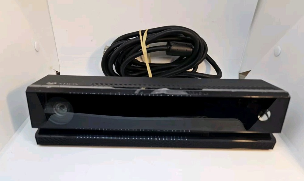Microsoft Xbox One Kinect Sensor 1520 In very Good condition