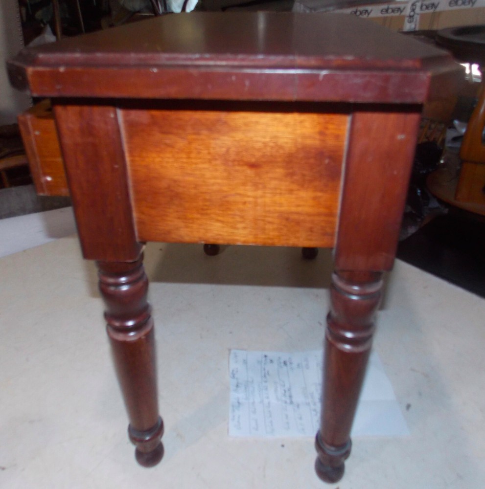 Solid Mahogany Vanity Bench (RP-VB-26)