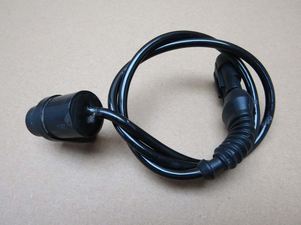Keeway RKF 125 E5 2022 2,215 miles rear speed sensor (11684)