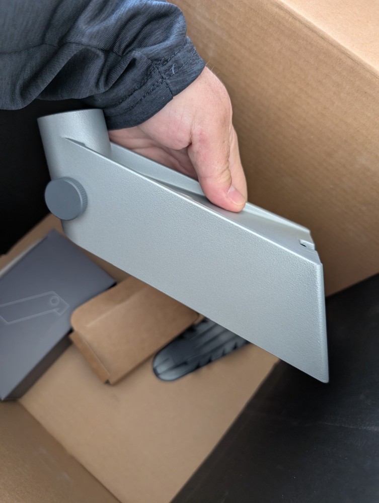 Starlink Performance Wall Mount - for “Performance Gen 3” terminals