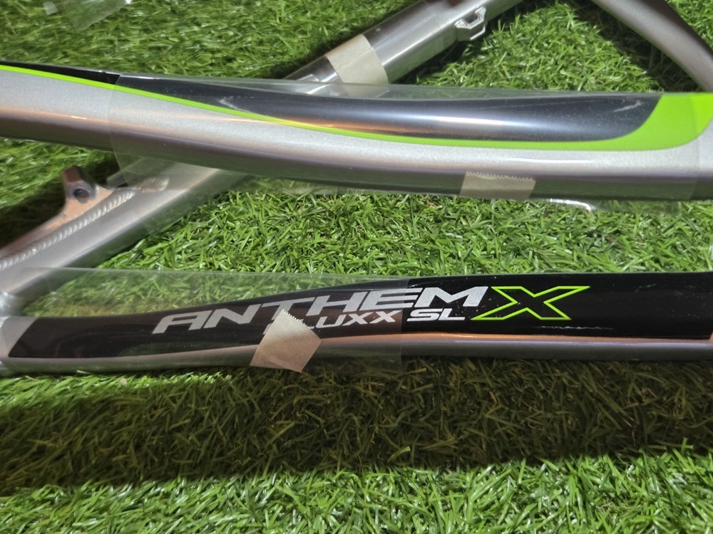 New Giant Anthem X Size S 26" Frameset