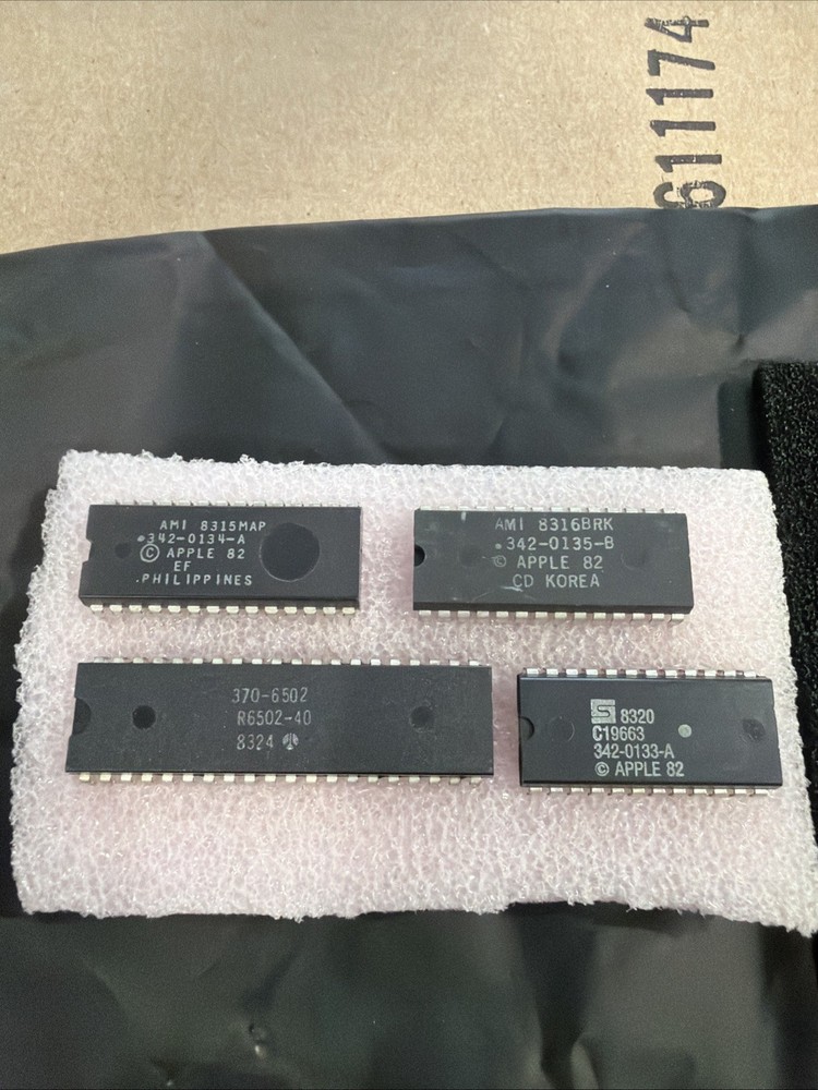 apple 1982 chips apple ii