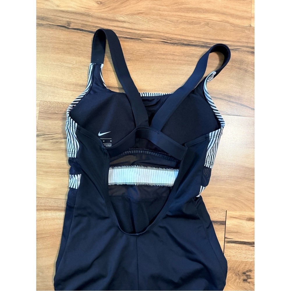 Nike Mesh Solid Edge V-Back One Piece Swimsuit Black Striped Medium Athletic
