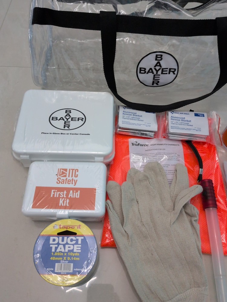 Brand New Complete Emergency Roadside Car Set