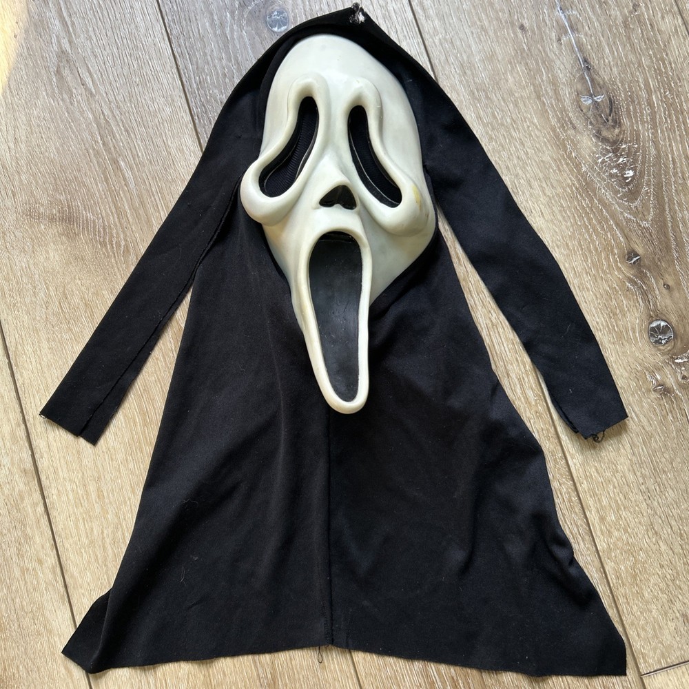 Vintage Easter Unlimited Inc MK Ghostface Scream Mask