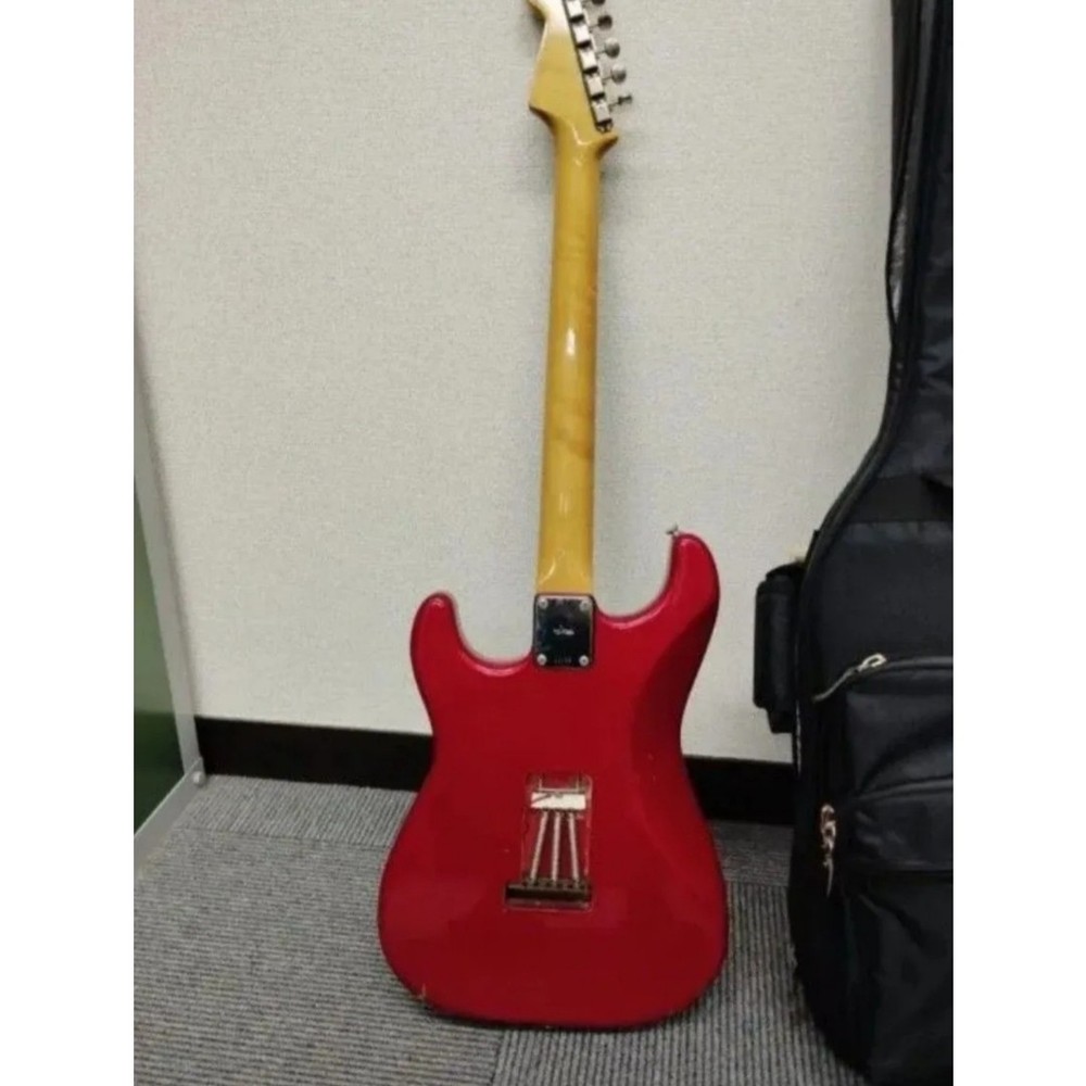 Moon Strat