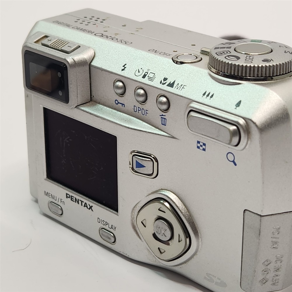 Pentax Optio 550 5.0 Megapixels Digital Camera