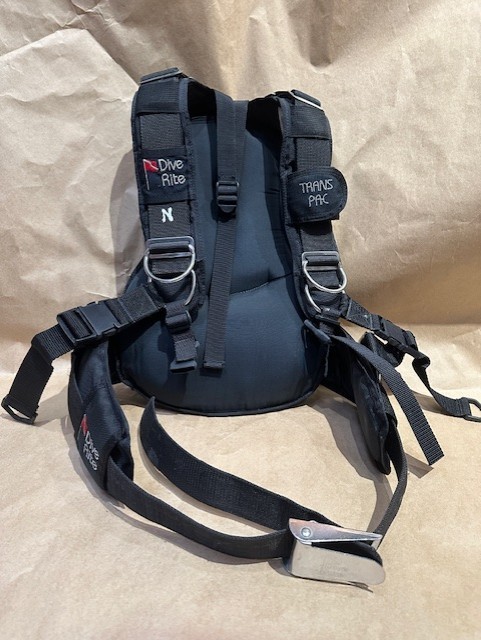 Little Used Dive Rite Trans Pac Harness ML