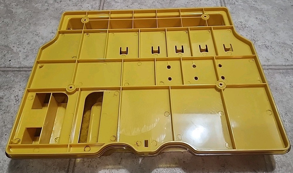 Master Lock 1482 Yellow Lockout Station - NO LOCKS