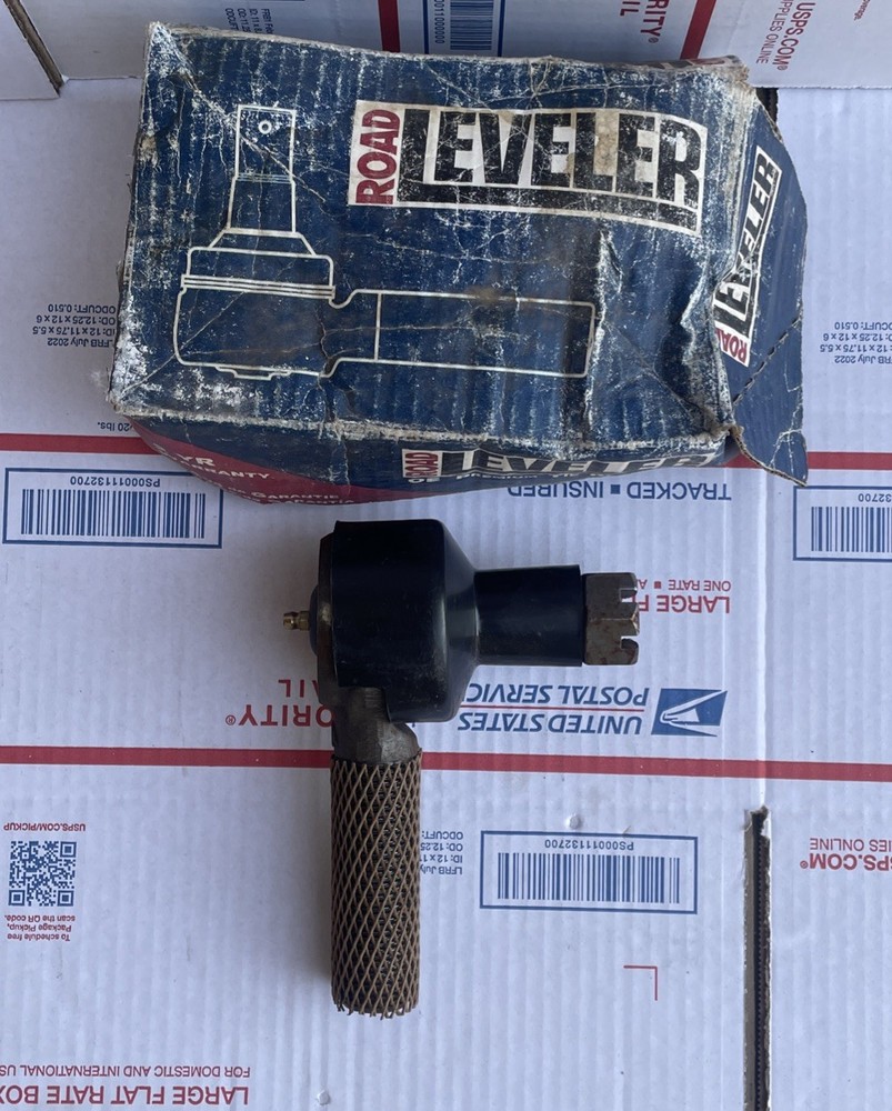 STEERING TIE ROD END ROAD LEVELER RIGHT HAND  E11003