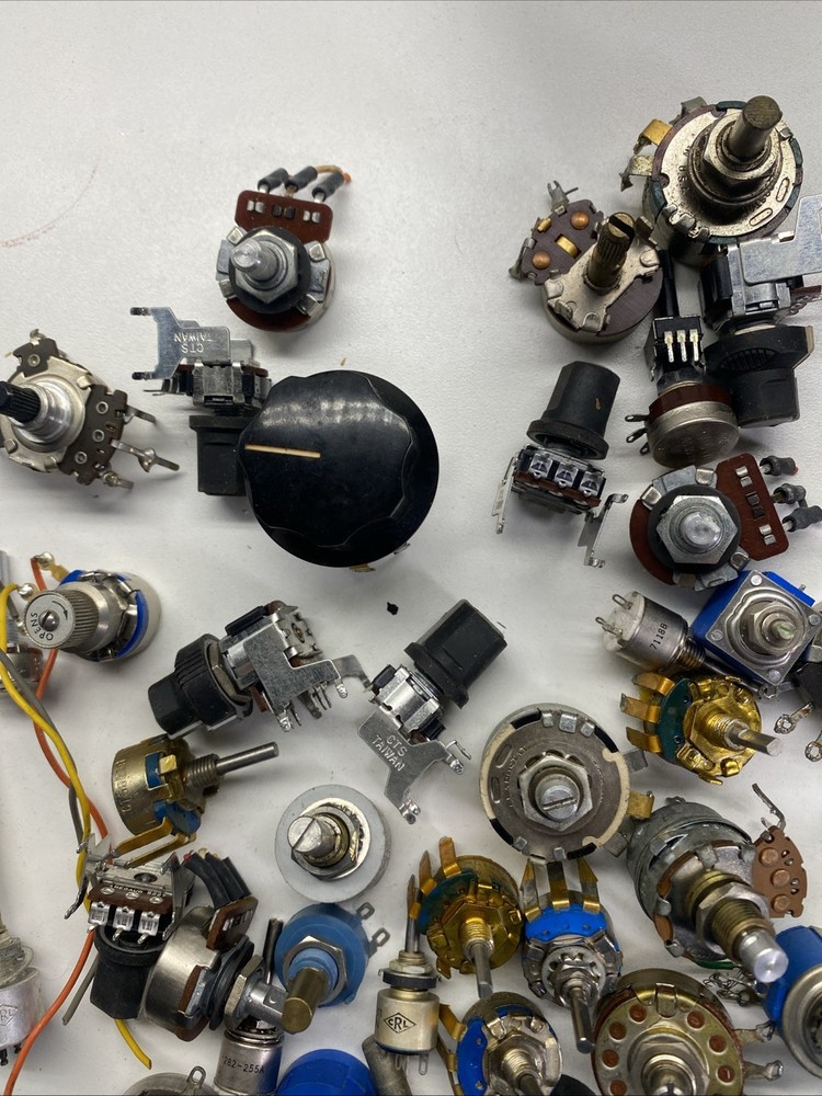 Potentiometers+ Assorted Controls (52PC)..B41-7
