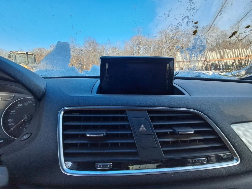 2016 Audi Q3 7 Display Screen - Used, No Anti-Theft Code, Reprogram Required