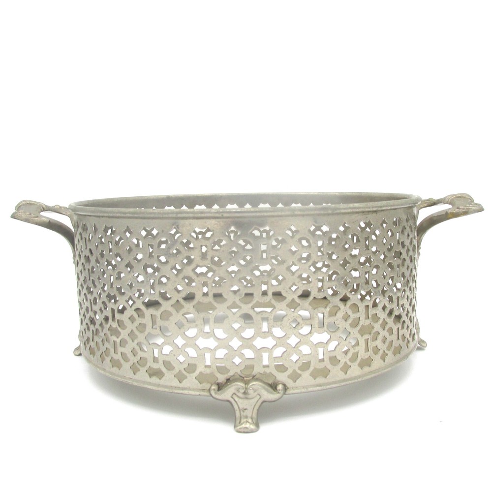 Manning Qualry Bowman Meriden CT Silverplate Casserole Holder 7.5" Dia Footed