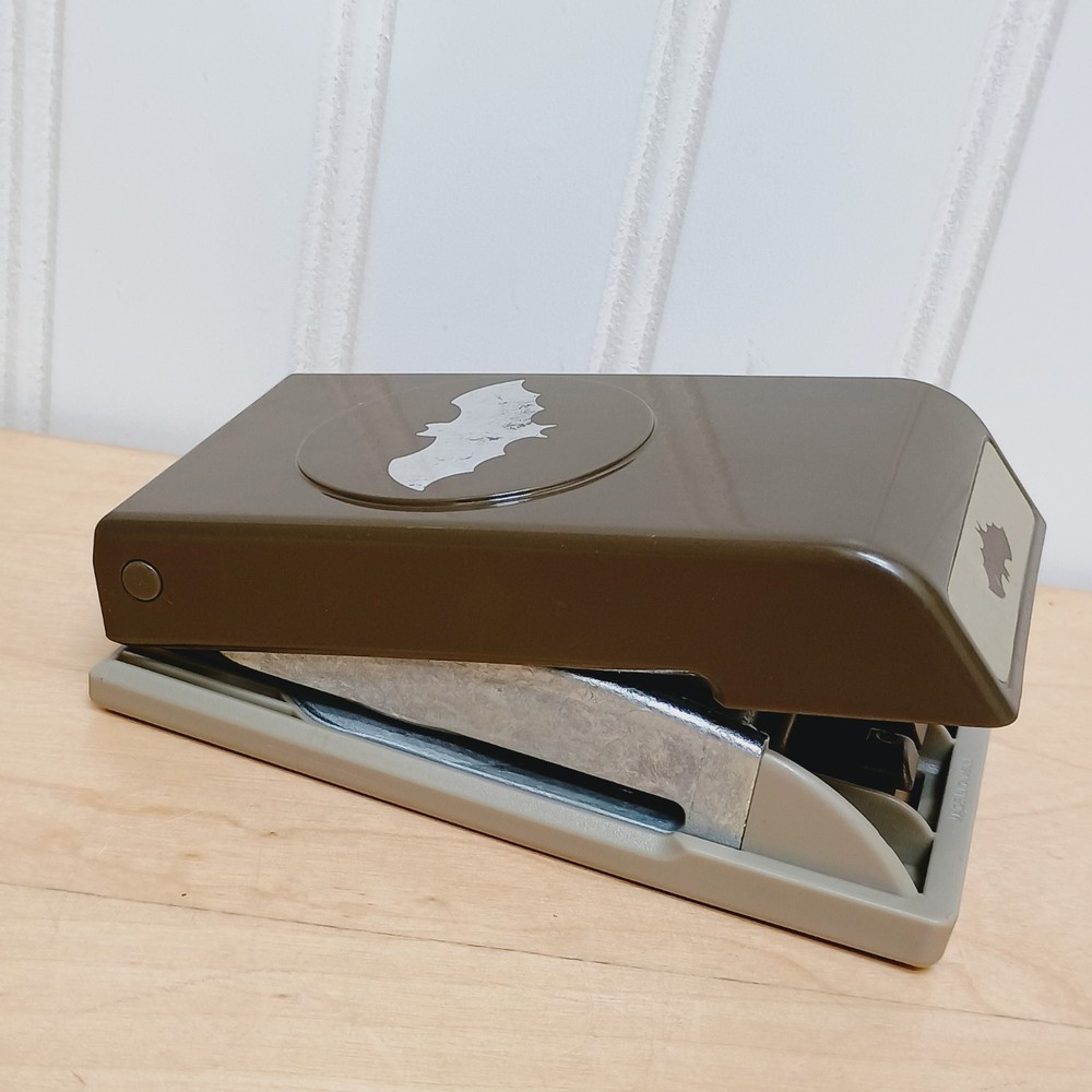 Stampin’ Up! Large Bitty Bat Paper Punch