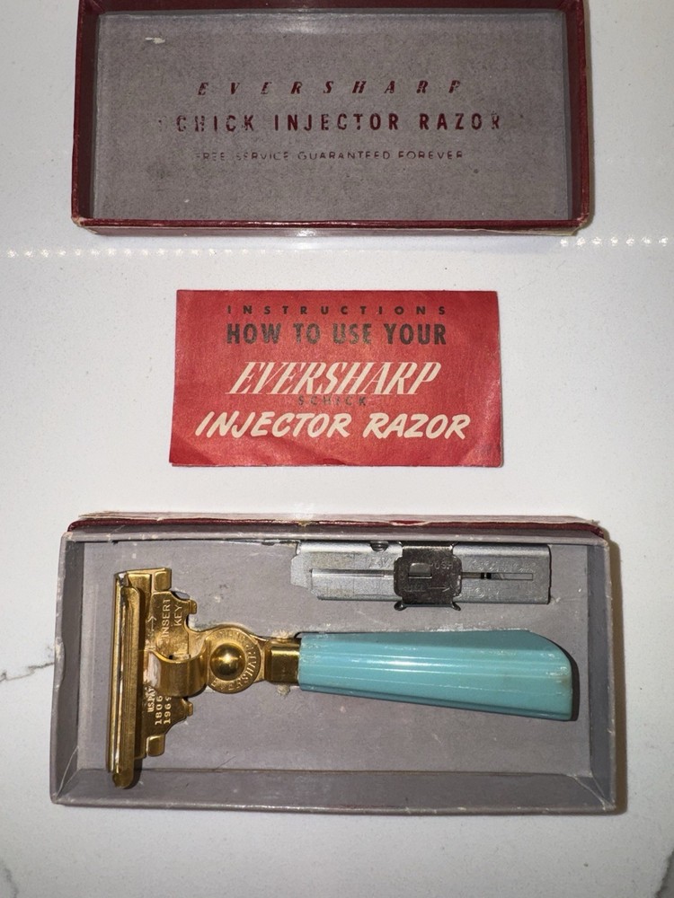 Vintage Schick Injector safety Razor Eversharp Light Blue