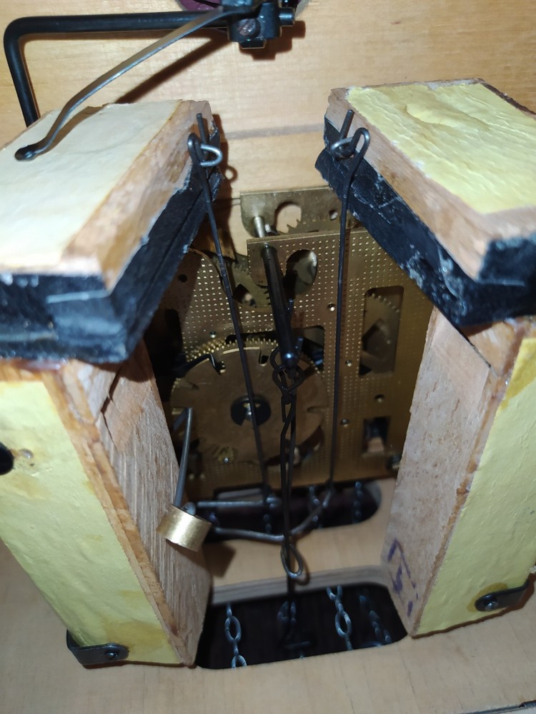 Soviet Vintage Cuckoo clock, USSR clock, Working video .