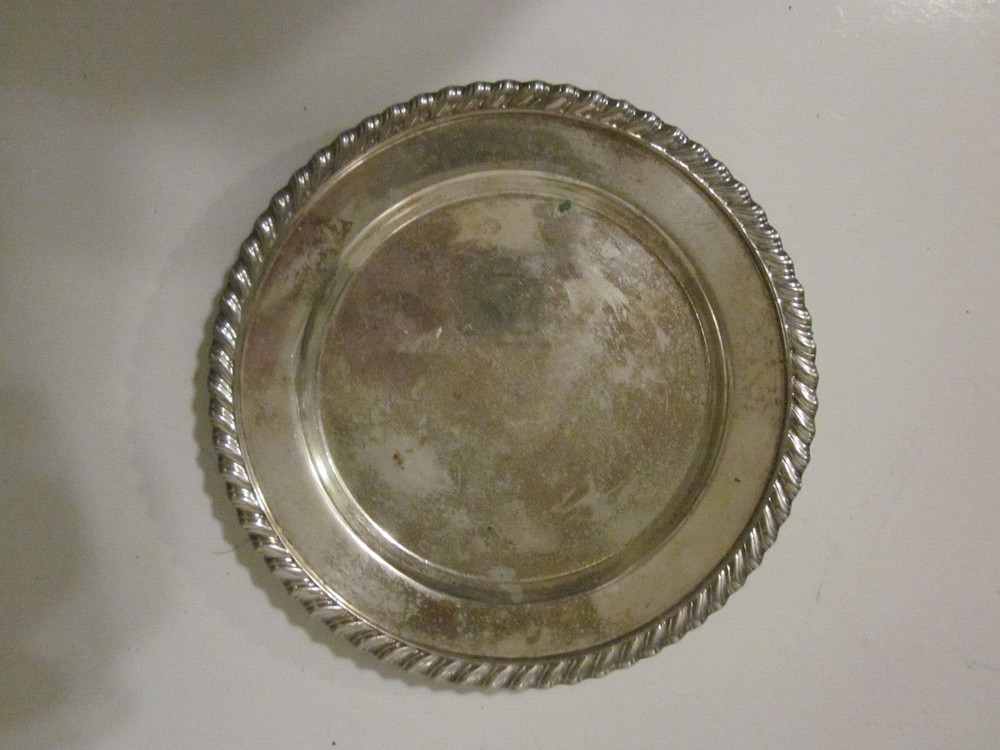 Friedman Silver Co Vintage Silverplate Metal BREAD Plate 6-3/8" ACROSS