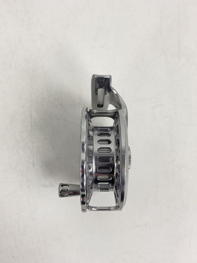 GLOBERIDE Reel BJ75D One Axis Used